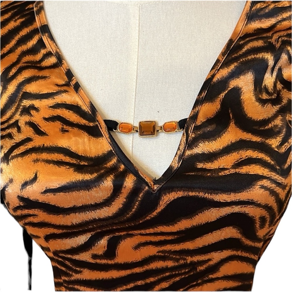 Ladies’ Dress by Cinema Donna, size Small, Tiger Pattern - Picture 4 of 7